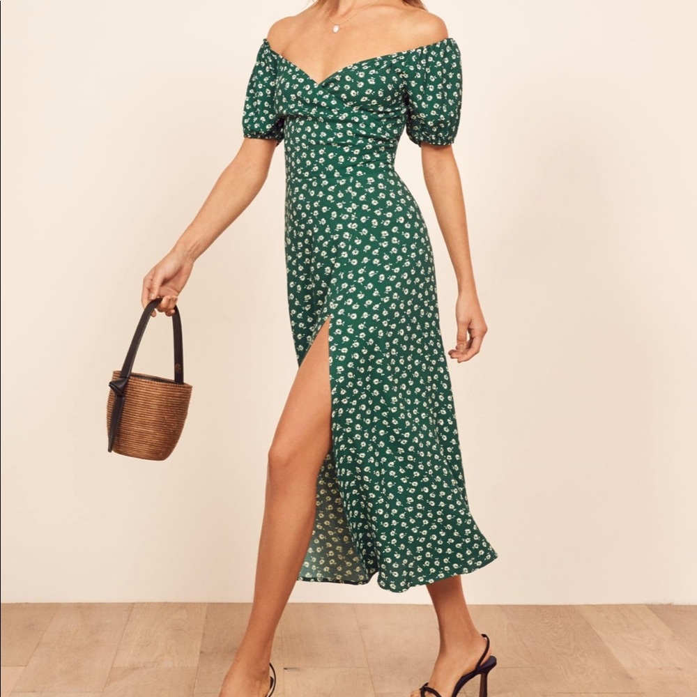 Reformation Pearl wrap dress in green size 2
